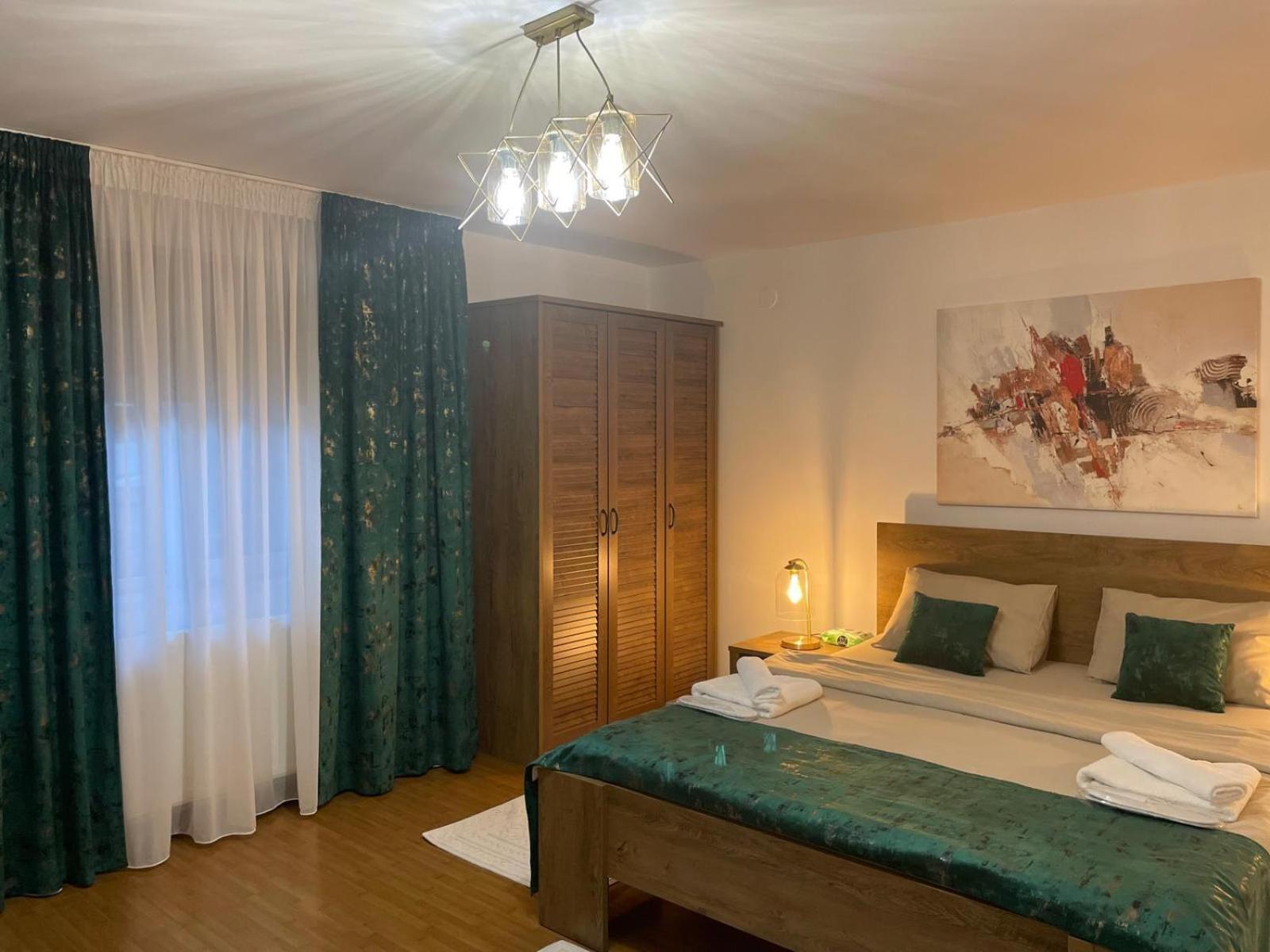 Aminah House Villa คอนสตันซา ภายนอก รูปภาพ